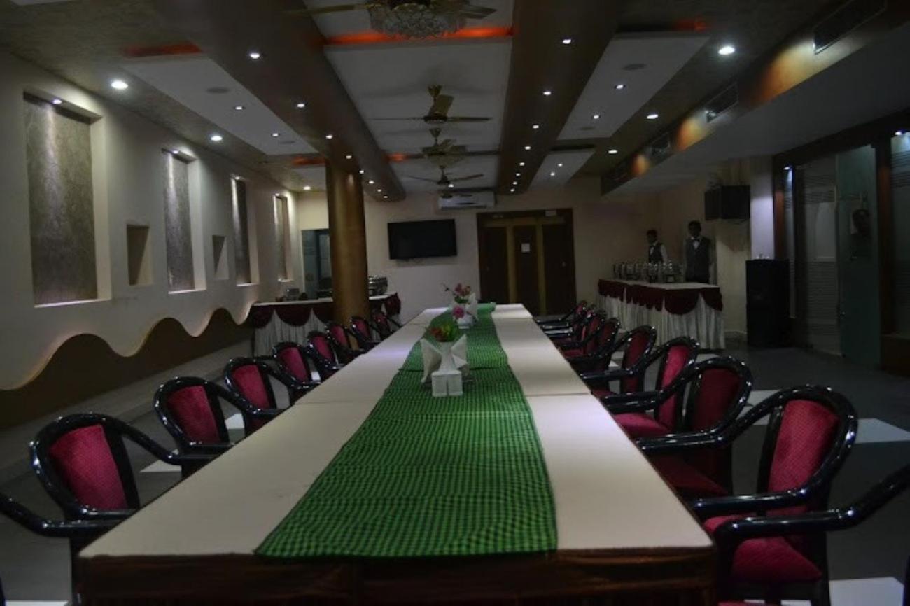 Hotel Vinayak Palace Bilaspur  Luaran gambar