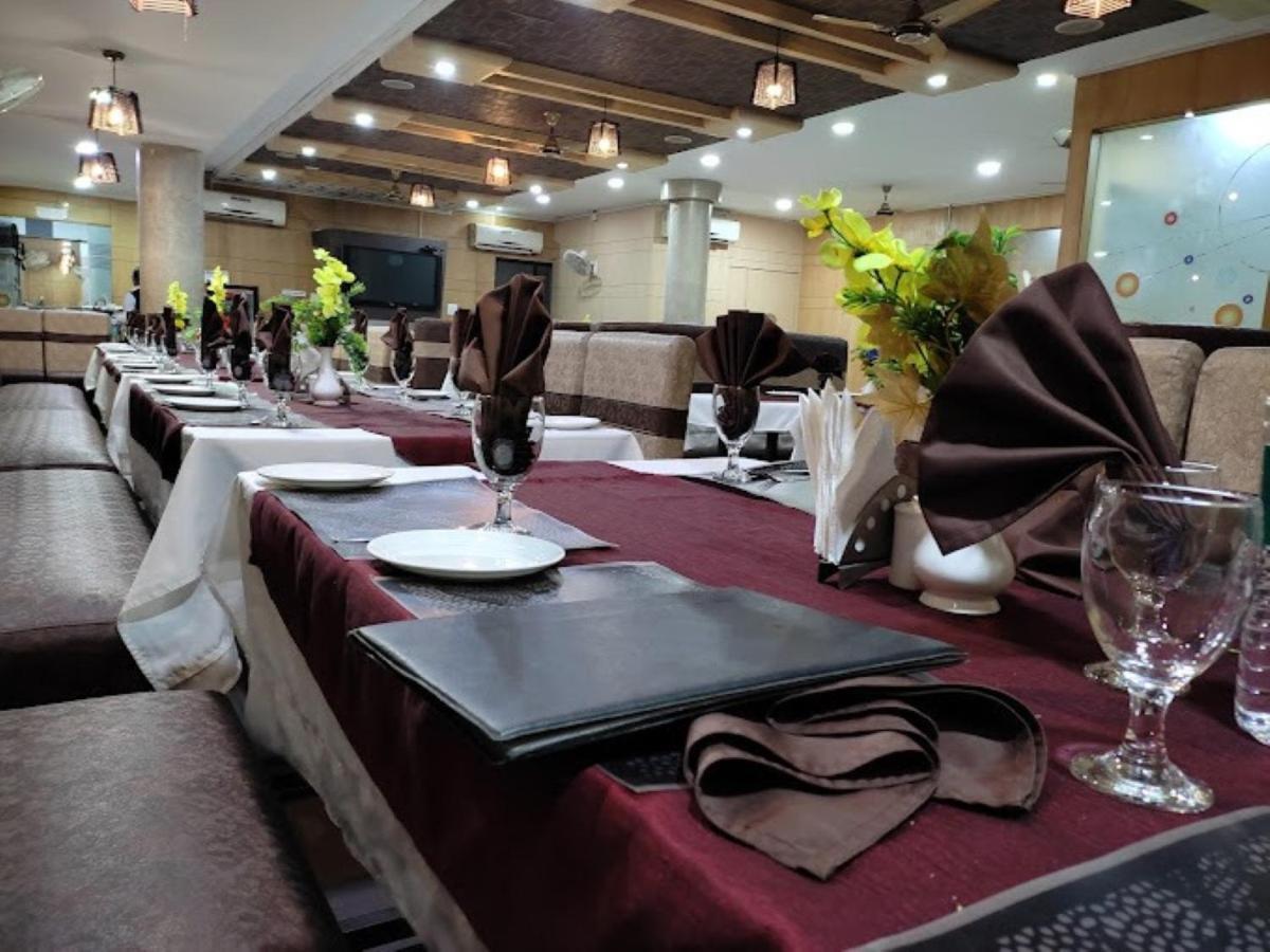 Hotel Vinayak Palace Bilaspur  Luaran gambar