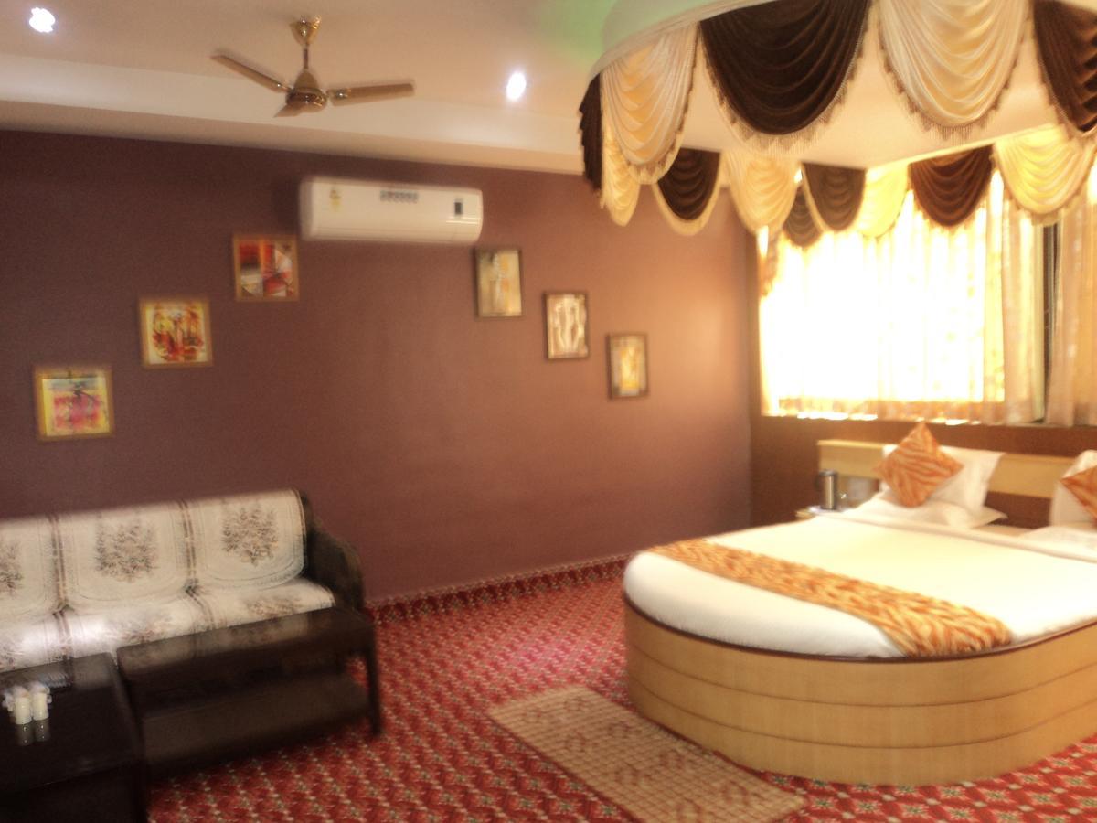 Hotel Vinayak Palace Bilaspur  Luaran gambar