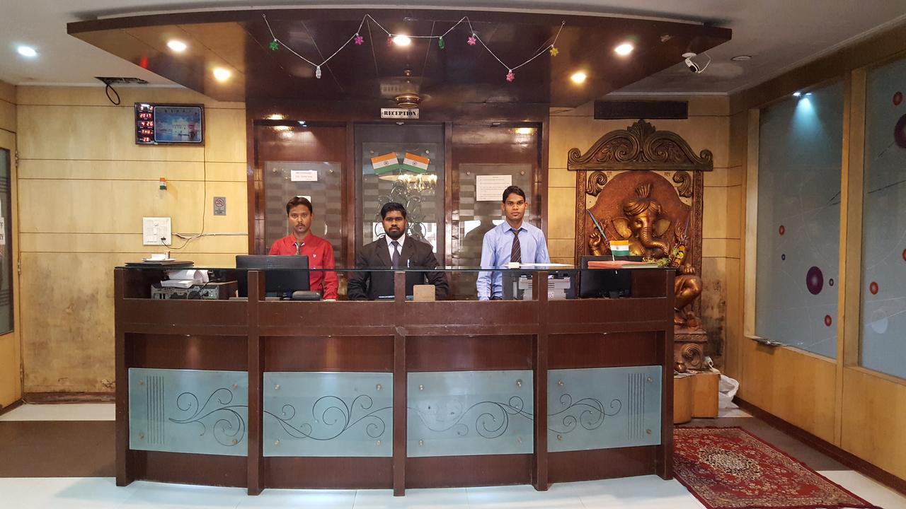 Hotel Vinayak Palace Bilaspur  Luaran gambar