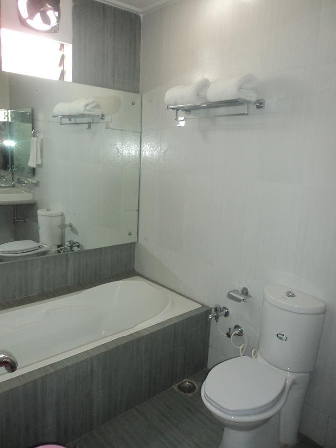 Hotel Vinayak Palace Bilaspur  Luaran gambar